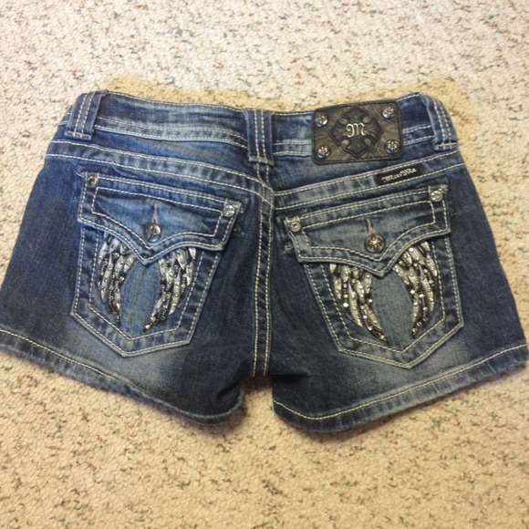 Miss Me shorts! Sz 27