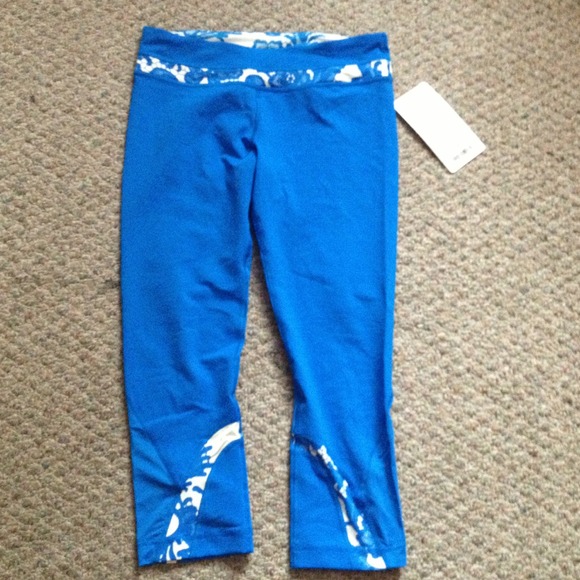 🚫SOLD🚫 Lululemon RUN Inspire Crop II