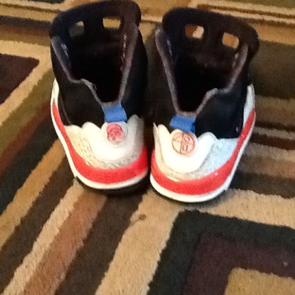 Jordan spizikes size 10 - Picture 2 of 4