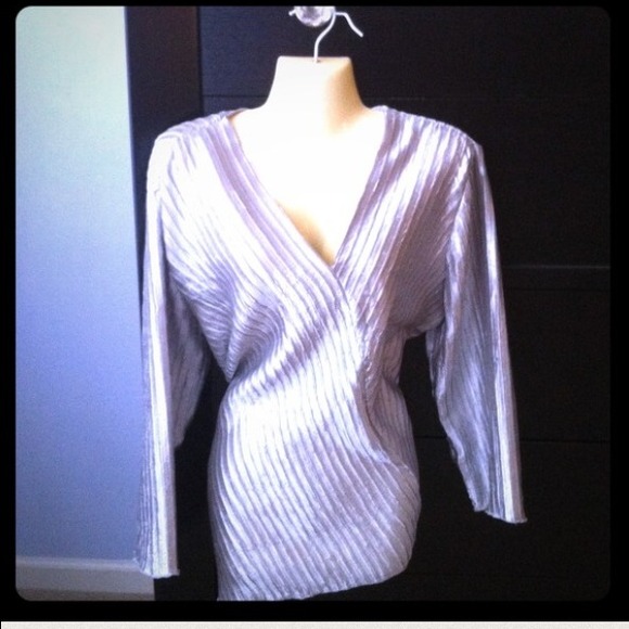 Sold in bundle - Picture 3 of 3