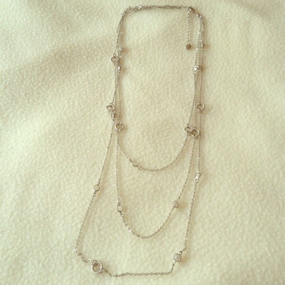 Loft tiered necklace
