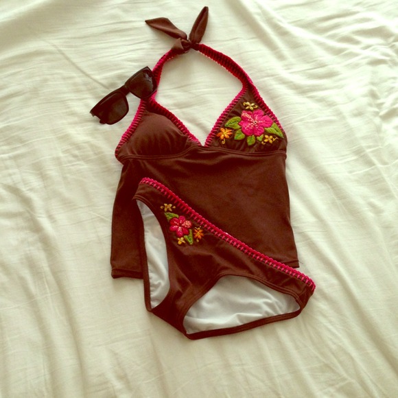 ❌Traded❌Billabong tankini top and bottom