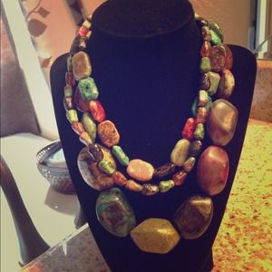 Beautiful multi color necklace and flats