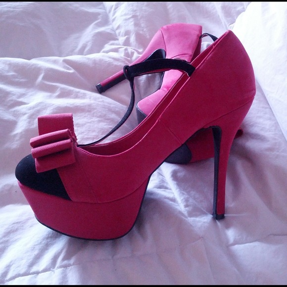 Penny loves Kenny shoes