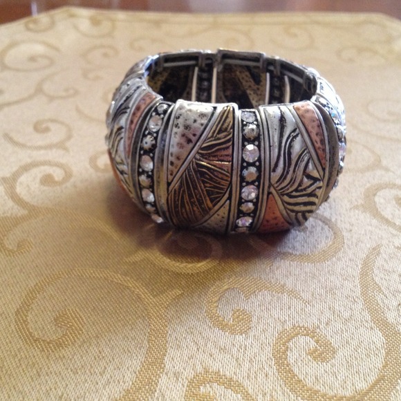 Textured metal link bracelet - Picture 2 of 2