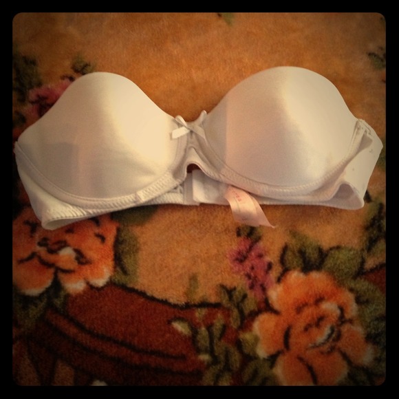White 34C bra from forever21