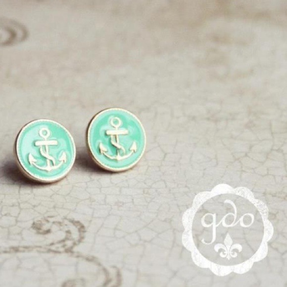 Mint anchor earrings. Nautical. 1/2"