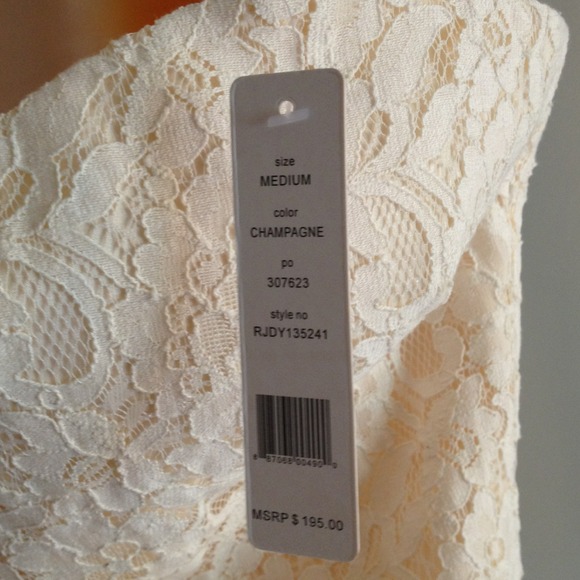 Romeo & Juliet Couture tube dress - with lace. - Picture 3 of 4