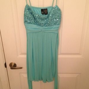 Turquoise colored dress 👗✨