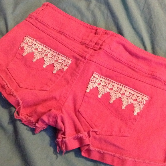 💥TRADED💥DIY pink shorts - Picture 2 of 2
