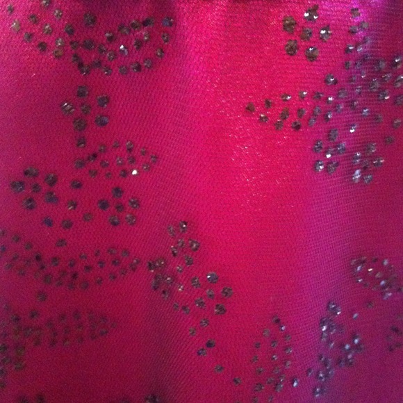 Short formal dress size 5/6 worn 3 times - Picture 3 of 4