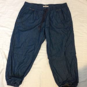 Denim Capri pants