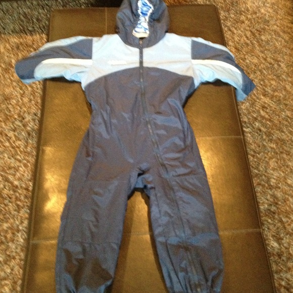 4t Columbia snowsuit