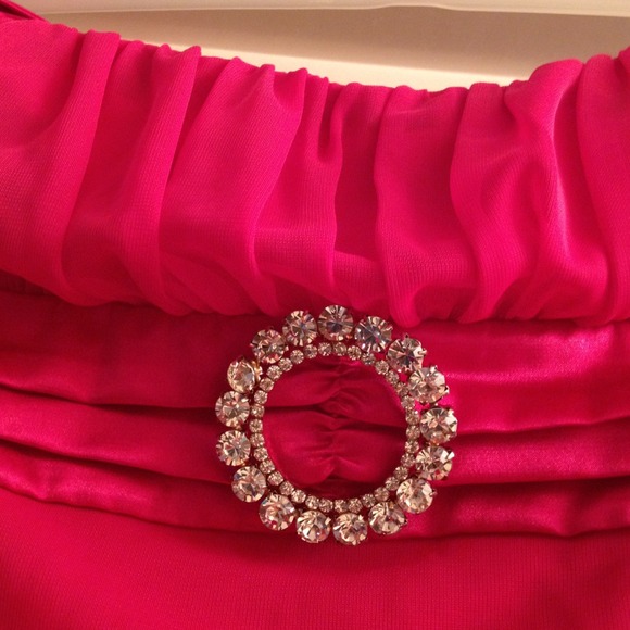 Beautiful Pink Dress for Prom! - Picture 2 of 3