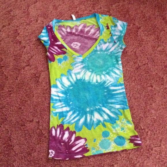 Rue 21 shirt
