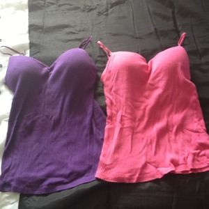 Built in bra tank tops size small