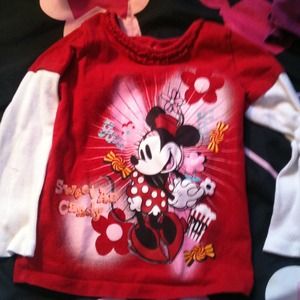 💰💰💰SOLD💰💰💰Minnie Mouse 4t long sleeve top.