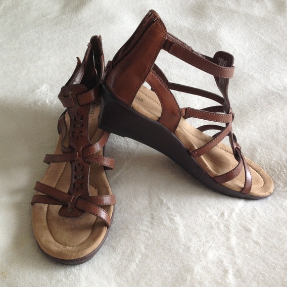 🌸Bass Gladiators - Picture 2 of 4