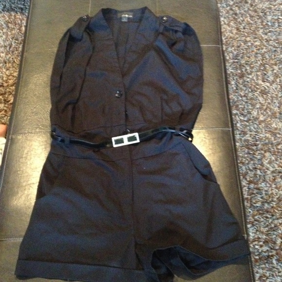 Shorts romper w belt