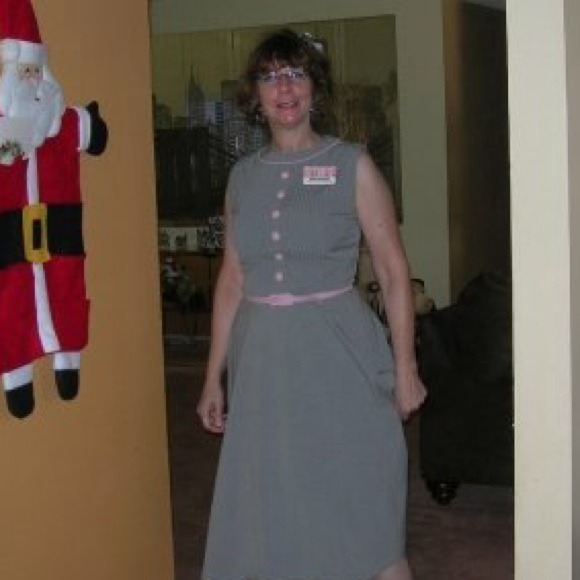 Gray dress retro inspired - Picture 4 of 4
