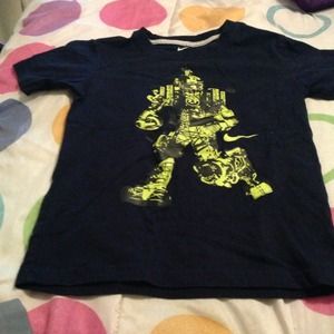 Nike youth Football tee