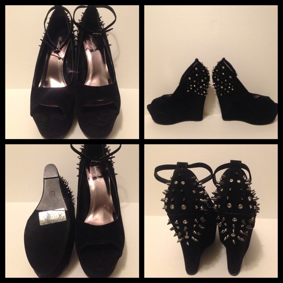 Spiked! - Picture 2 of 3