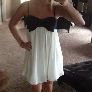 Black bow white cocktail dress prom mini sweethear