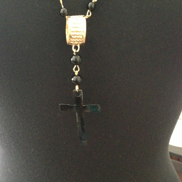 NEW!! Gold & Black Cross Necklace - Picture 2 of 3