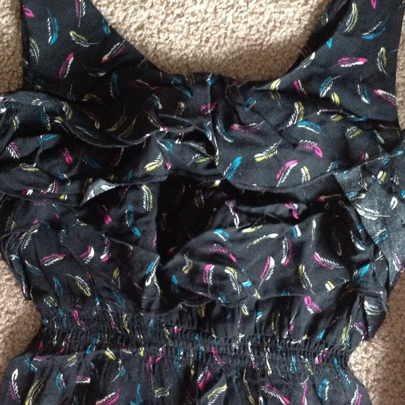 ✋SOLD in bundle ✋ - Picture 2 of 3