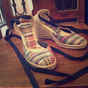 New Tommy Hilfiger wedges size 7