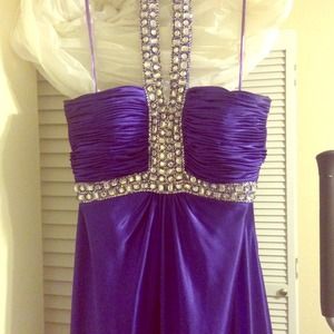 Prom dress.. Only 1 yr old