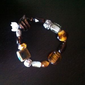 Brown beaded bracelet