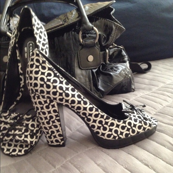 Coach peep toe pumps