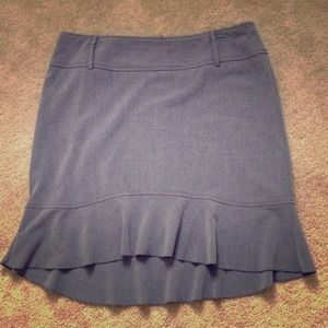 Grey skirt. Size 13
