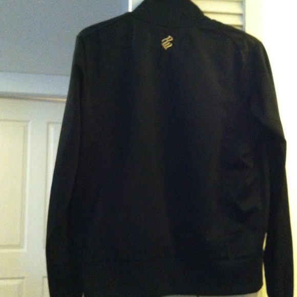 Ladies Rocawear Jacket - Picture 2 of 2