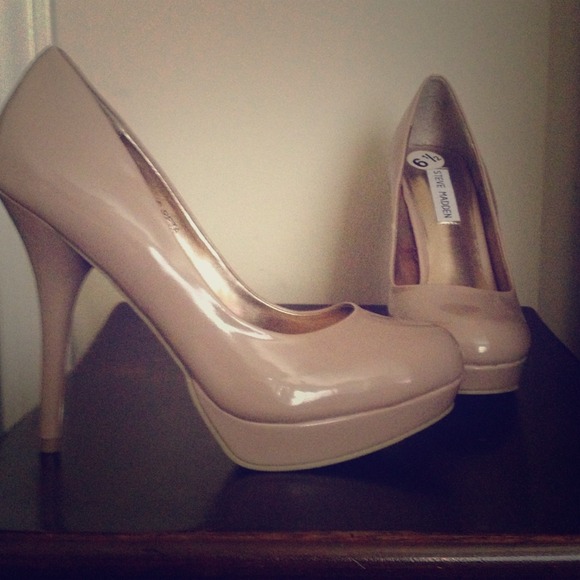 Nude Patent Leather Pumps
