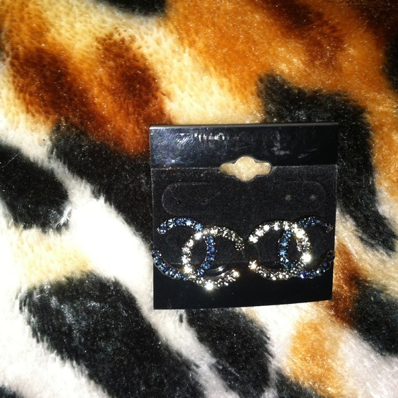 Chanel CC Logo Blue/Black Earrings