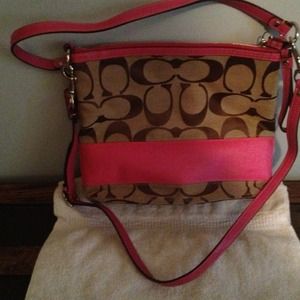 Coach signature purse-bundle