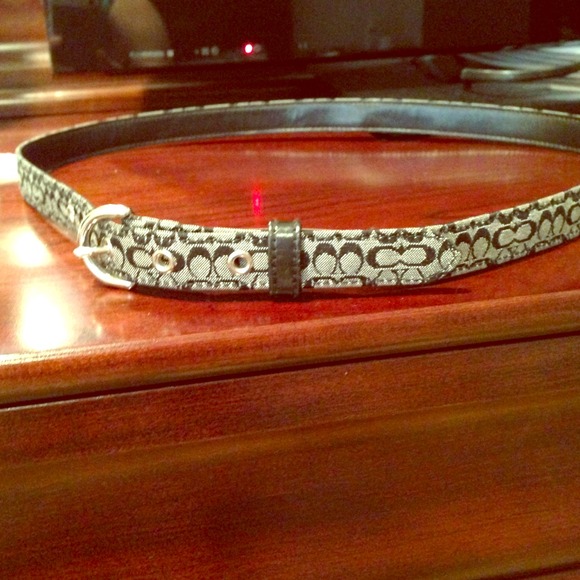 Size Small/ Medium Coach Belt