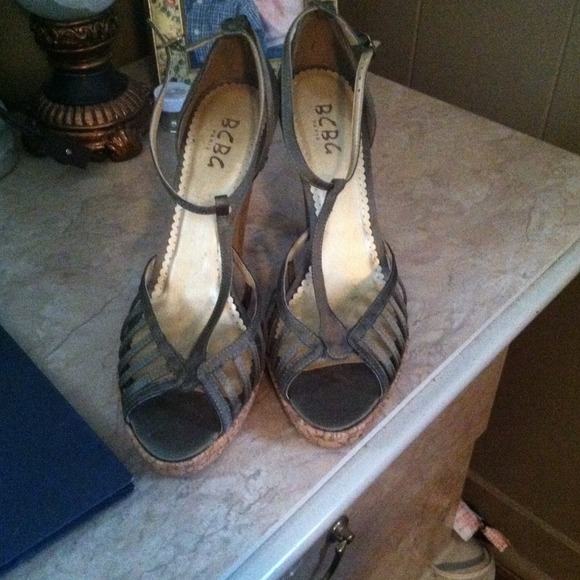 BCBG T strap sandal