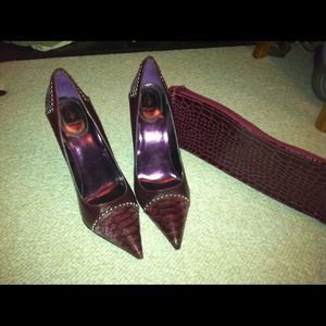 Cleaning out closet!! Bundle deal