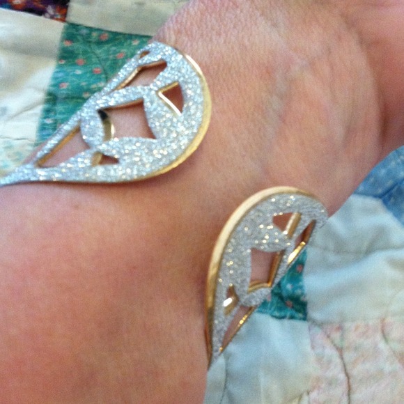 Sold - Picture 2 of 3