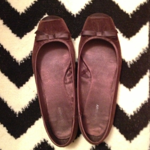 *SOLD* Old Navy ballet flat