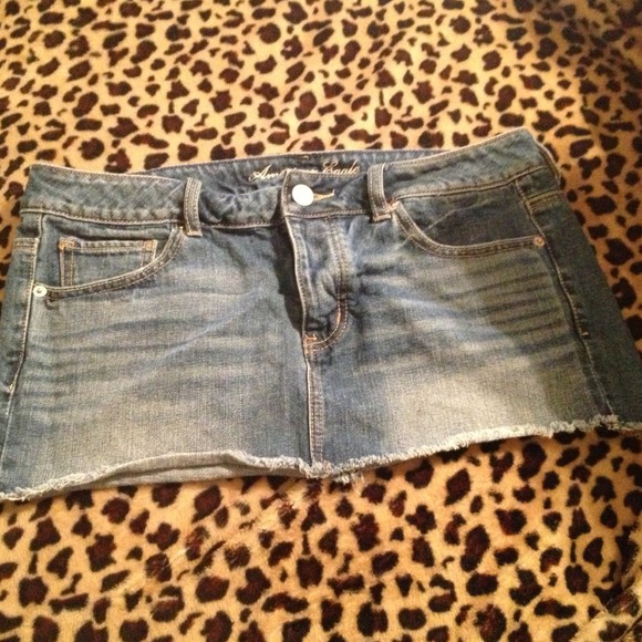 American eagle denim mini skirt