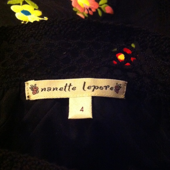 🌟BUNDLED🌟Nanette Lepore Bye Bye Baby Top - Picture 3 of 4