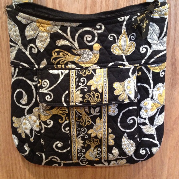 Vera Bradley purse never used!!