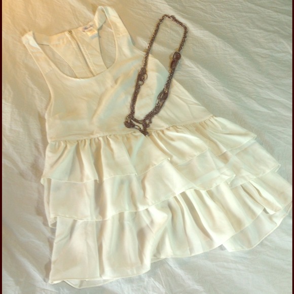 White Ruffled Exposed Zipper Tunic