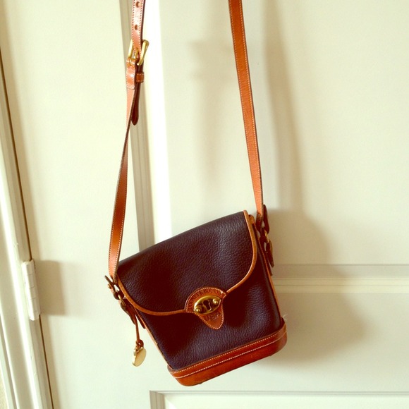 Dooney and Bourke vintage satchel