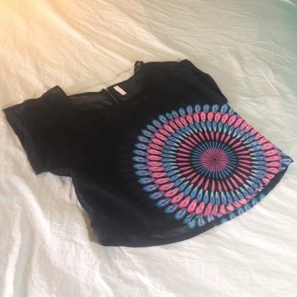 Sheer Patterned Top - Picture 3 of 3