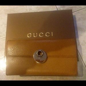 Authentic Gucci wallet